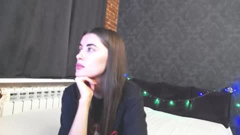 Anna online show from 10/13/25, 02:39