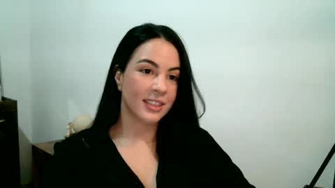 Snapshot of anabelenogueira1 chatting on 05/20/26, 01:17 anabelenogueira1 online show from 05/20/26, 01:17