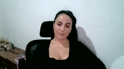 Snapshot of anabelenogueira1 chatting on 07/25/26, 10:29 anabelenogueira1 online show from 07/25/26, 10:29