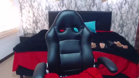 Snapshot of anabella_thompson chatting on 11/22/25, 11:31 Anabella online show from 11/22/25, 11:31