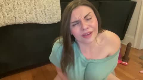 AnaBella Asster online show from 02/01/25, 03:30