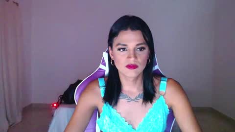 Snapshot of anabellabonariva chatting on 12/14/24, 12:22 Anabella online show from 12/14/24, 12:22