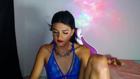 Snapshot of anabellabonariva chatting on 02/21/25, 10:37 Anabella online show from 02/21/25, 10:37