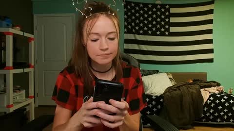 Anabelleleigh online show from 12/18/24, 05:00