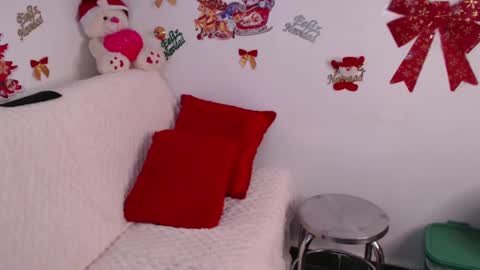 Ana online show from 12/11/24, 10:14