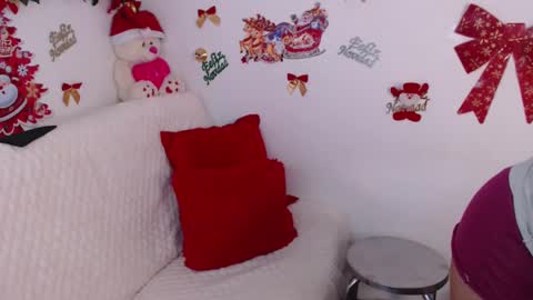 Ana online show from 12/20/24, 11:10