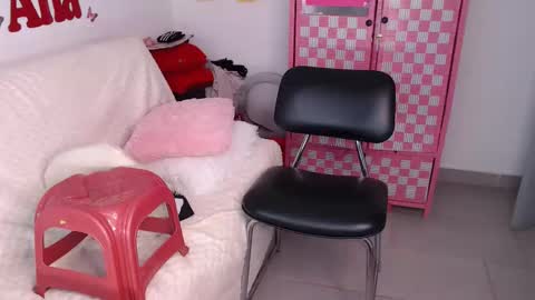 Ana online show from 11/01/25, 11:23