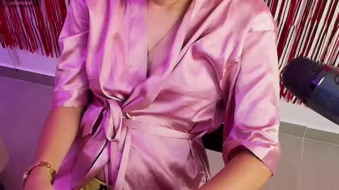 Anahi  online show from 02/11/25, 08:31