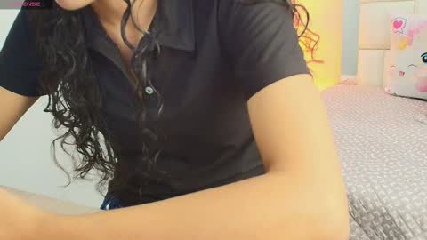 Anahi  online show from 01/17/26, 07:28