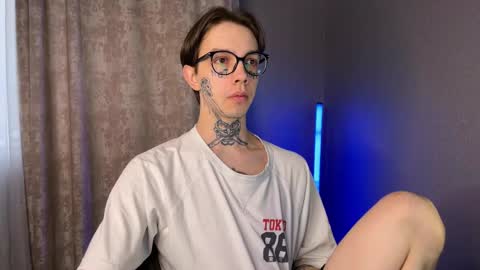 simon online show from 02/23/25, 01:42