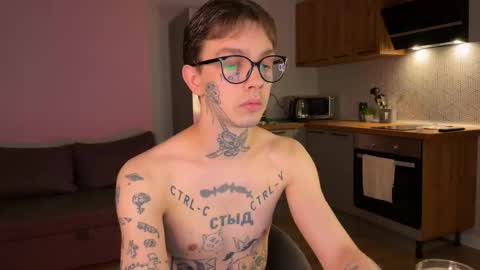 simon online show from 10/10/25, 11:59