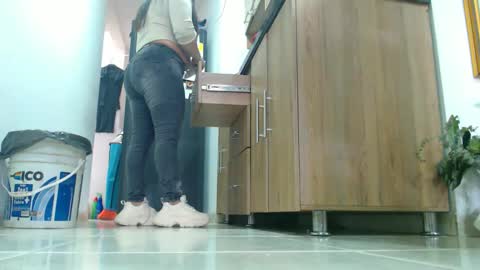 anaids online show from 10/17/25, 05:59