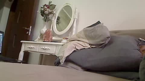 Snapshot of anaiserebel chatting on 02/08/25, 07:04 anaiserebel online show from 02/08/25, 07:04