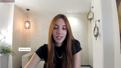 Snapshot of anaisnin1 chatting on 06/19/26, 10:52 Anais Nin online show from 06/19/26, 10:52