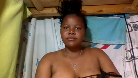 Snapshot of anaissa23 chatting on 06/19/26, 10:57 anaissa23 online show from 06/19/26, 10:57