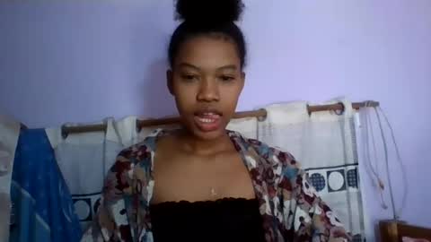 Snapshot of anaissa23 chatting on 06/28/26, 02:39 anaissa23 online show from 06/28/26, 02:39
