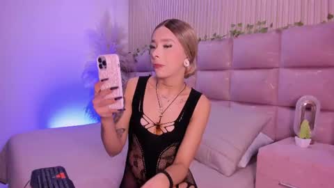 Snapshot of anaksunamun6 chatting on 06/19/26, 03:55 Ana online show from 06/19/26, 03:55