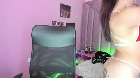 Snapshot of anal_hard_deep chatting on 01/08/25, 08:07 anal_hard_deep online show from 01/08/25, 08:07