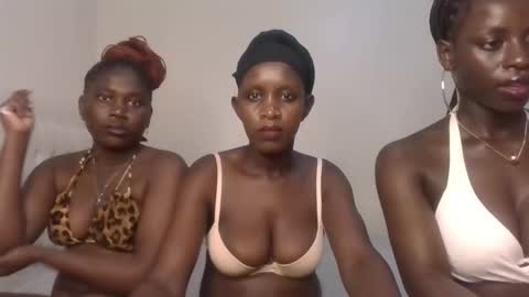 Analeia online show from 10/16/25, 06:42