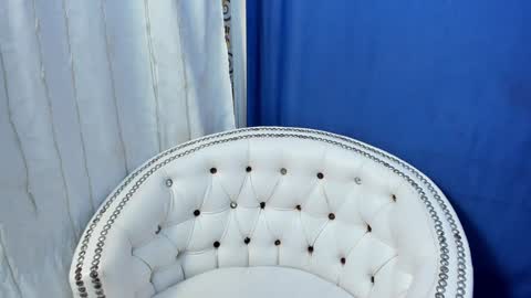 Snapshot of analia18_ chatting on 02/05/25, 12:06 analia18 online show from 02/05/25, 12:06