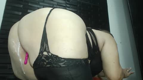 Snapshot of analsexy69x chatting on 02/26/25, 06:54 analsexy online show from 02/26/25, 06:54