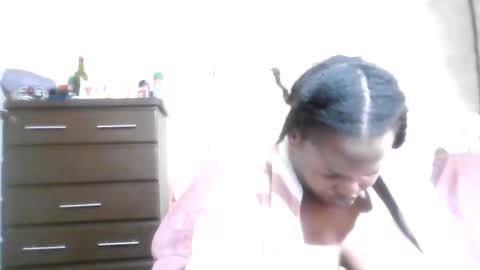 Snapshot of analslut1987 chatting on 04/27/26, 04:32 analslut1987 online show from 04/27/26, 04:32