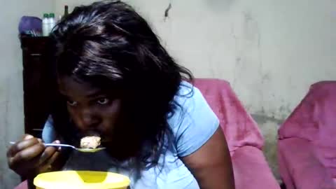 Snapshot of analslut1987 chatting on 05/23/26, 03:38 analslut1987 online show from 05/23/26, 03:38