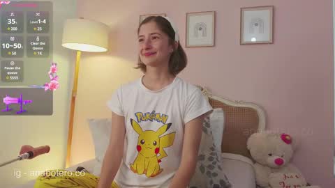 Ana Mara Botero online show from 03/12/25, 07:38