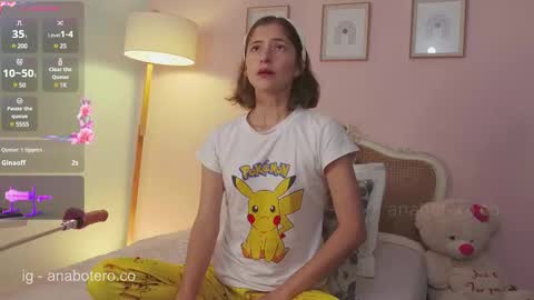 Ana Mara Botero online show from 03/12/25, 10:39