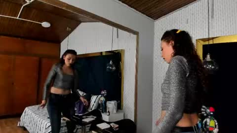 anamariahmd online show from 06/01/26, 07:26
