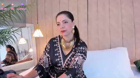 Snapshot of anantaa chatting on 11/12/25, 11:43 Ananta online show from 11/12/25, 11:43