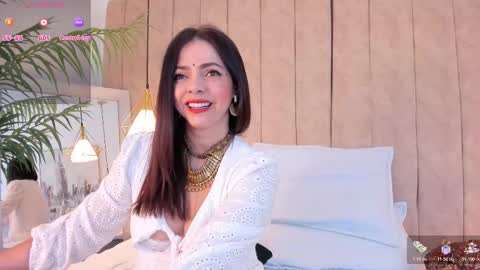 Snapshot of anantaa chatting on 11/18/25, 11:36 Ananta online show from 11/18/25, 11:36