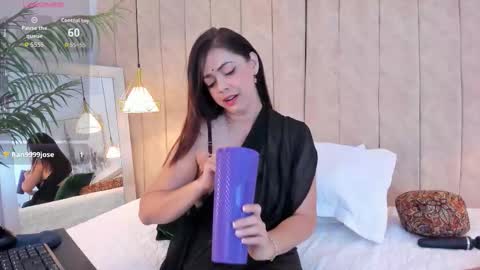 Snapshot of anantaa chatting on 11/27/25, 11:45 Ananta online show from 11/27/25, 11:45