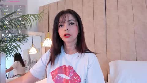 Snapshot of anantaa chatting on 11/28/25, 11:35 Ananta online show from 11/28/25, 11:35