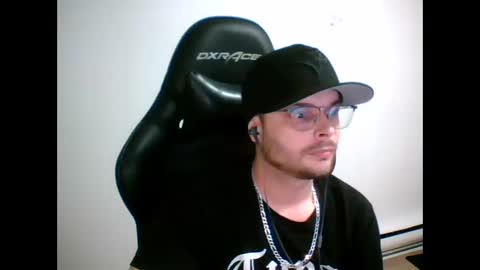 anarchyy1994 online show from 03/18/26, 09:01