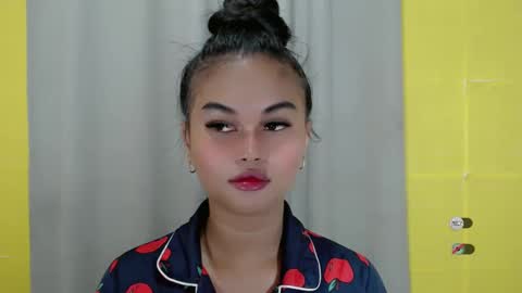 Snapshot of anaruru_ chatting on 01/19/25, 11:12 ANA online show from 01/19/25, 11:12