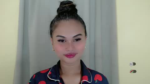 Snapshot of anaruru_ chatting on 02/08/25, 02:27 ANA online show from 02/08/25, 02:27