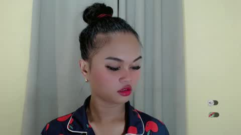 Snapshot of anaruru_ chatting on 02/11/25, 05:07 ANA online show from 02/11/25, 05:07