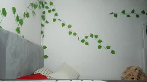 Ana online show from 10/05/25, 11:13