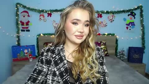 Snapshot of anastacyyellig chatting on 12/31/24, 03:12 anastacyyellig online show from 12/31/24, 03:12