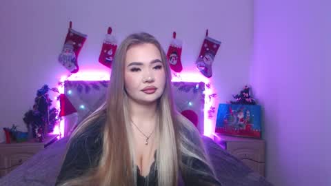 Snapshot of anastacyyellig chatting on 12/20/25, 09:00 anastacyyellig online show from 12/20/25, 09:00