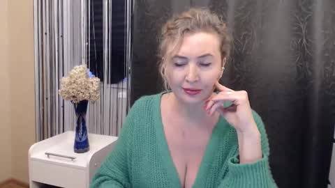 anastasia_blue_ online show from 12/22/25, 12:24