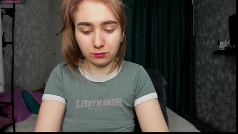 anna online show from 03/01/25, 08:13