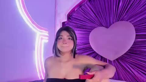 anastasia online show from 06/10/26, 12:15