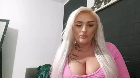 AnastasiaAmore online show from 09/25/25, 09:40