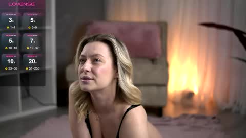 AnastasiaMills online show from 04/13/26, 07:08