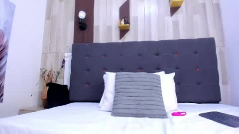 anastasia online show from 04/17/26, 11:46