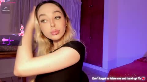 Anastasia online show from 04/18/26, 03:43