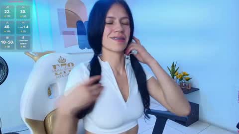 Snapshot of anastasiia_rouse chatting on 05/23/26, 04:18 Anastasia online show from 05/23/26, 04:18