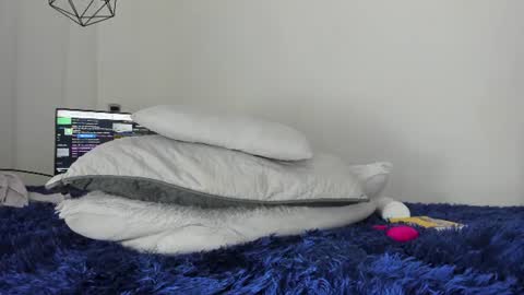 Snapshot of anastasiia_xs chatting on 07/25/26, 10:40 Anna .. online show from 07/25/26, 10:40